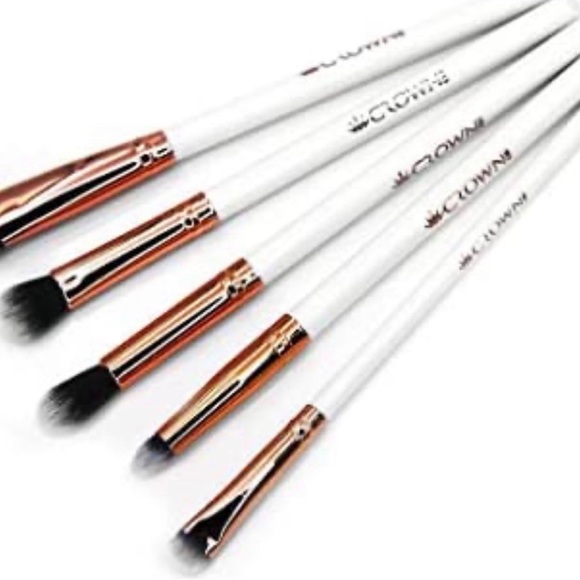 NIB Crown 5 Piece Luxe Brush Set - Picture 5 of 5